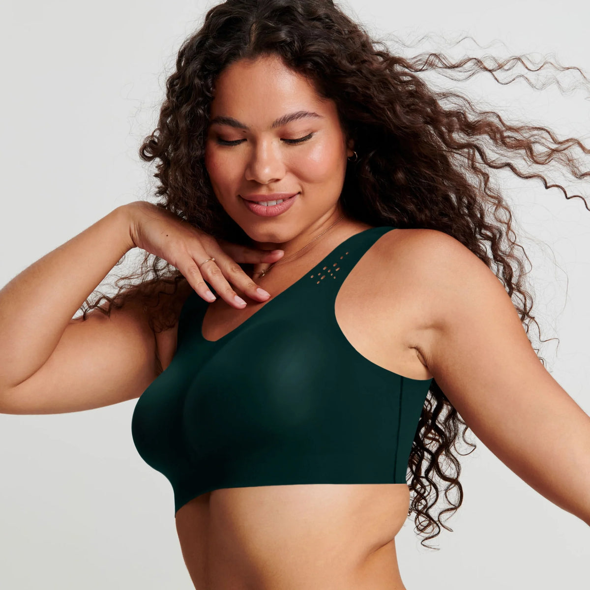 All Color: Emerald | wireless seamless bra